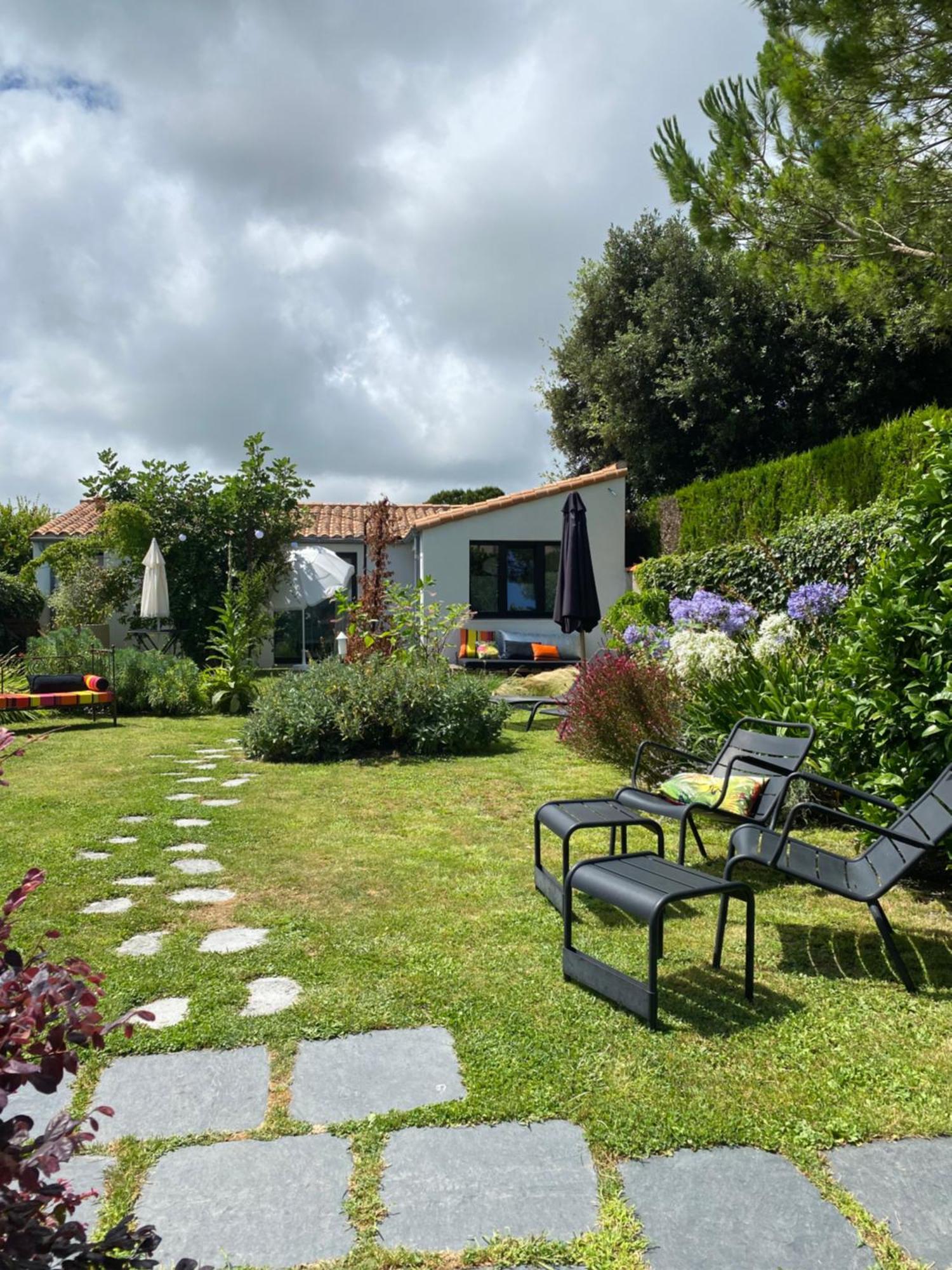 Le 5 Bis Bed & Breakfast Mornac-sur-Seudre ภายนอก รูปภาพ