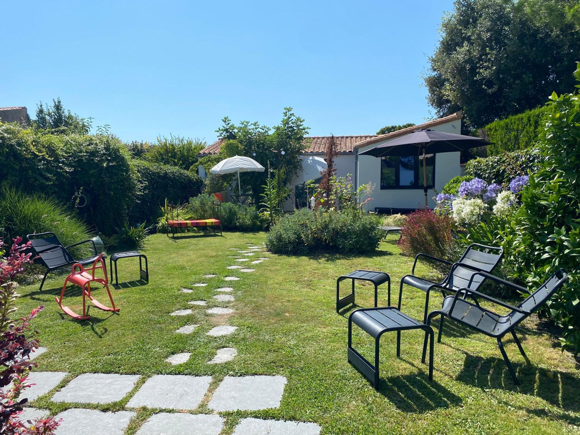 Le 5 Bis Bed & Breakfast Mornac-sur-Seudre ภายนอก รูปภาพ